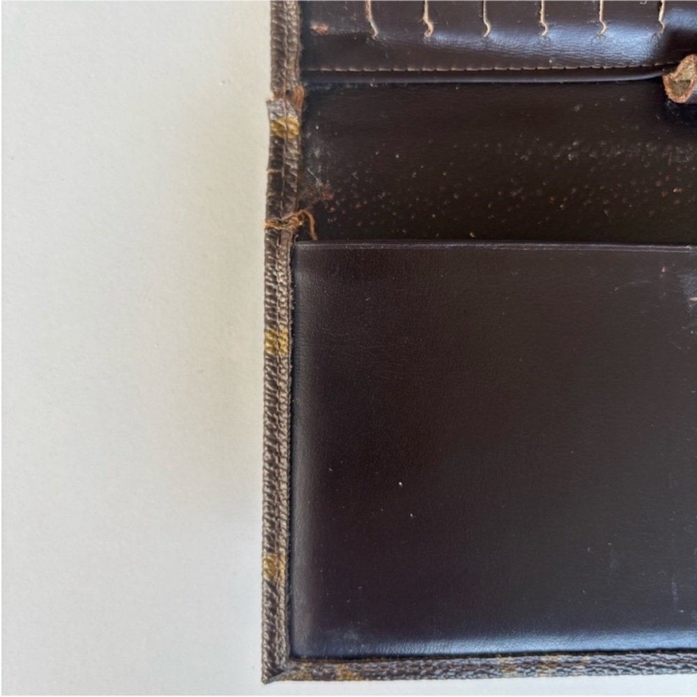 Louis Vuitton Trifold Wallet Vintage 1970s Monogram French Company Checkbook - Picture 10 of 15